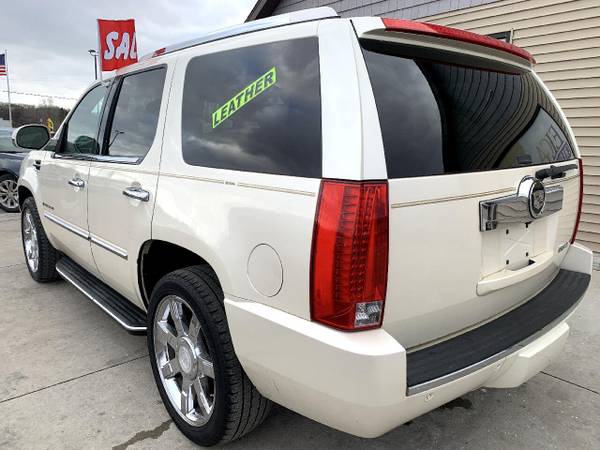 2008 Cadillac Escalade AWD 4dr - - by dealer - vehicle for sale in Chesaning, MI – photo 21