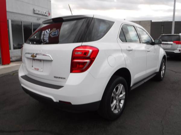 2016 CHEVROLET EQUINOX LS**SUPER CLEAN**MUST SEE**FINANCING AVAILABLE* for sale in redford, MI – photo 8