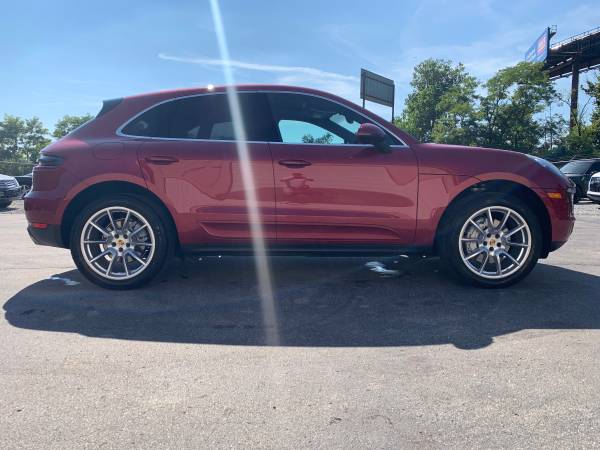 2016 Porsche Macan S AWD Impulse Red Metallic 1 Owner - cars & for sale in Jeffersonville, KY – photo 6