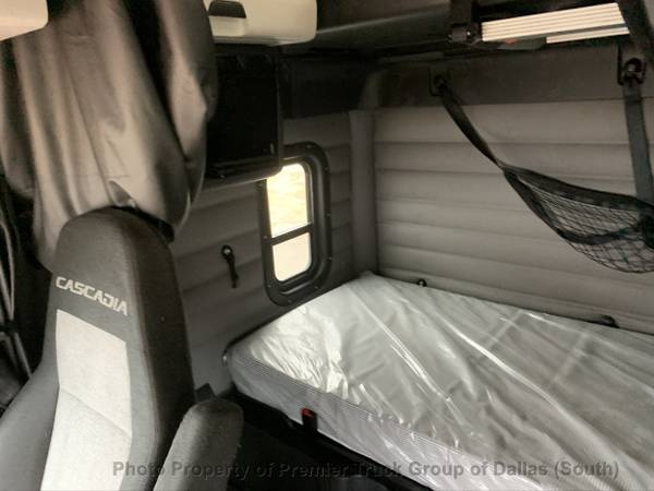 2018 FREIGHTLINER Cascadia PT126SLP Red Delive for sale in Dallas, TX – photo 14