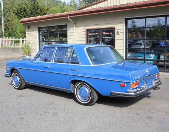 1971 Mercedes 280 SE Lot 176-Lucky Collector Car Auction - cars & for sale in NEW YORK, NY – photo 3