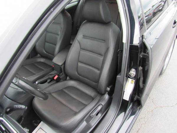 2012 Volkswagen Jetta Sedan TDI with Leatherette door panel inserts for sale in Grayslake, IL – photo 14