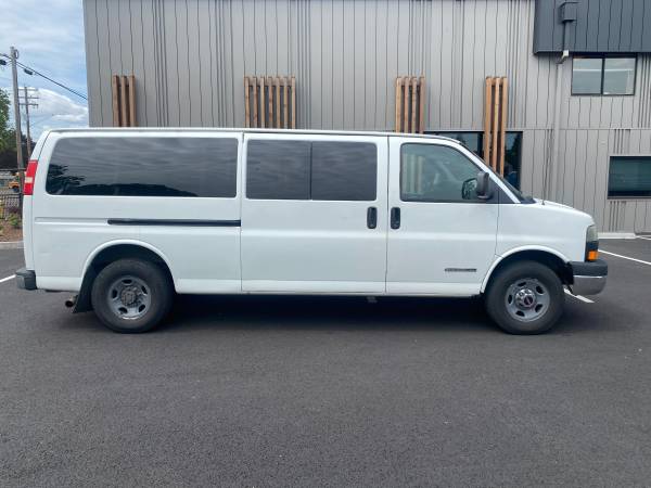 2004 GMC SAVANA G3500 EXTENDED - - by dealer - vehicle for sale in Salem, OR – photo 4
