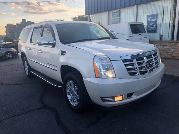 2007 Cadillac Escalade ESV / AWD / LONG / PA INSPECTED *WARRANTY* for sale in Feasterville, PA – photo 6