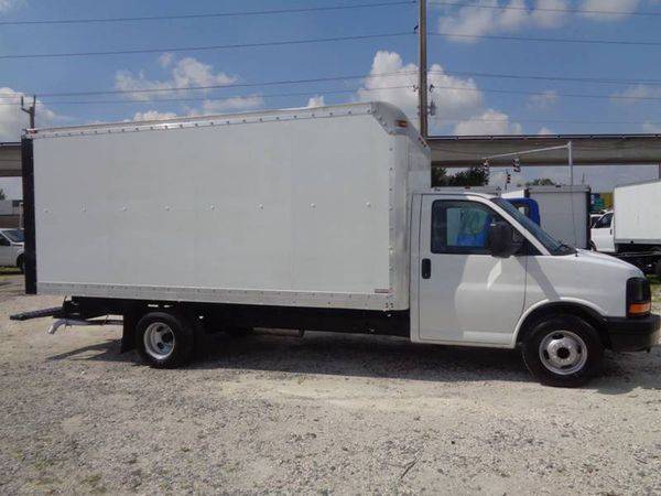 2012 Chevrolet Chevy Express Cutaway G3500 3500 16 ft BOX TRUCK GMC... for sale in Hialeah, FL – photo 4
