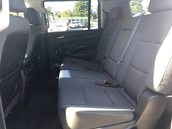 2015 Chevrolet Suburban 4x4 4WD Chevy LS 1500 SUV for sale in Bellingham, WA – photo 24