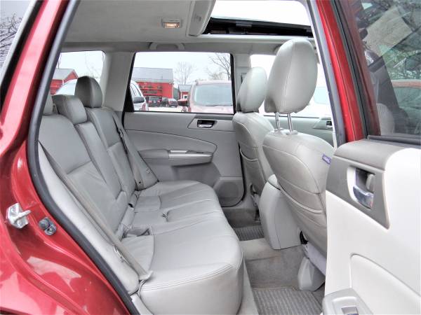 2010 Subaru Forester Premium - - by dealer - vehicle for sale in Elyria, OH – photo 10