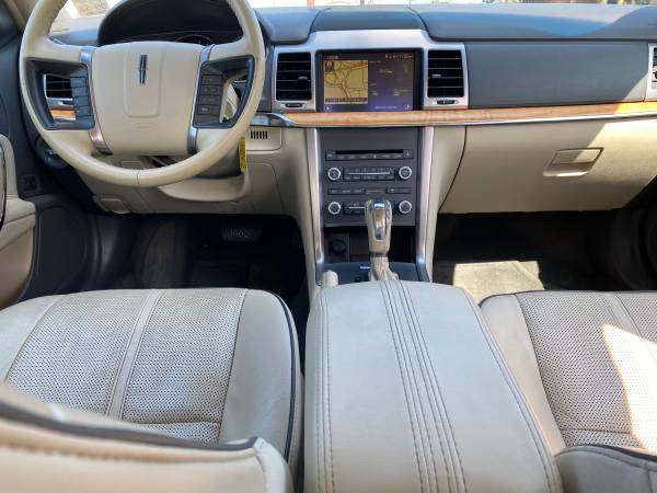 ***2010 LINCOLN MKZ*** low miles - cars & trucks - by owner -... for sale in Baton Rouge , LA – photo 11