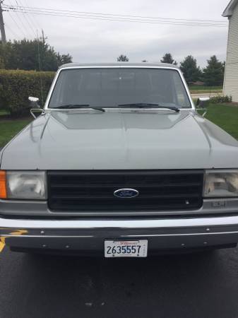 1987 Ford F-150 77000 org miles straight 6 for sale in Belvidere, WI – photo 2