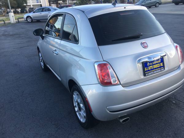 2013 FIAT 500 TWO OWNER SPORTY SILVER MANY SERVICES PER CARFAX LOOK >> for sale in San Antonio, TX – photo 3