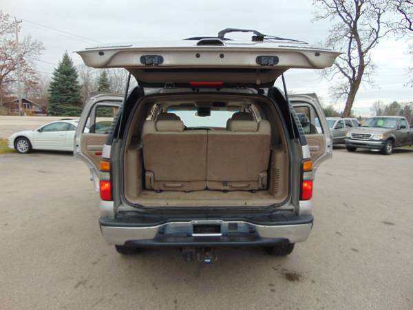 2004 CHEVY TAHOE LT 3RDROW 4DR 4X4 DVD V8 MOONROOF XCLEAN RUNS NEW... for sale in Union Grove, WI – photo 22