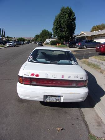 92' Camry AS IS for parts (it runs) WILLING TO NEGOTIATE for sale in Simi Valley, CA – photo 4