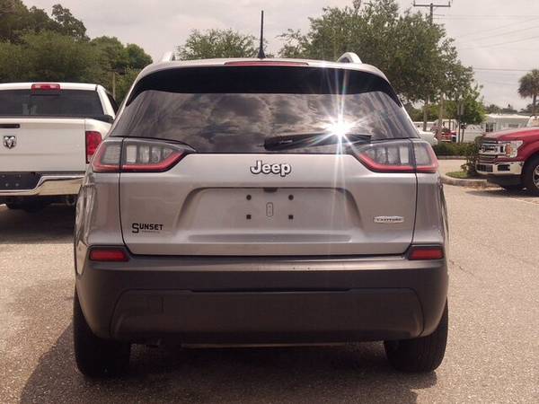 2019 Jeep Cherokee Latitude Only 22K Miles 100K Certified Warranty! for sale in Sarasota, FL – photo 5