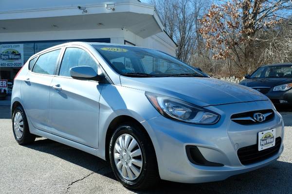 2013 Hyundai Accent GS 5-Door - - by dealer - vehicle for sale in West Warwick, RI – photo 24