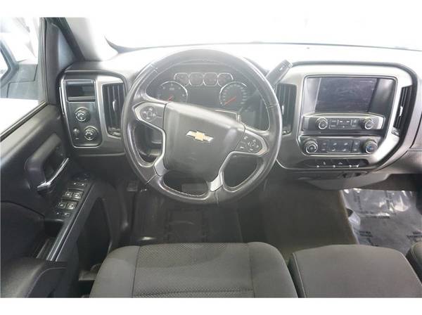 2017 Chevrolet Chevy Silverado 1500 Crew Cab 4x4! 6 5 ft bed! Clean! for sale in Sacramento, NV – photo 24