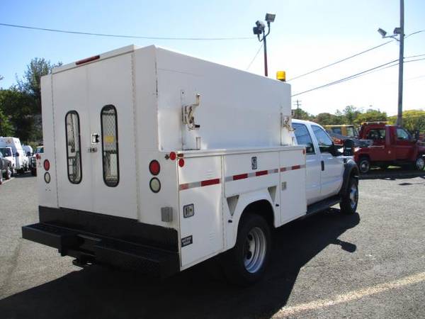 2010 Ford Super Duty F-550 DRW CREW CAB 4X4 ENCLOSED UTILITY - cars... for sale in south amboy, MS – photo 3