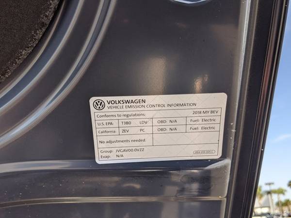 2018 Volkswagen e-Golf SEL Premium SKU: JW907034 Hatchback - cars & for sale in Torrance, CA – photo 23