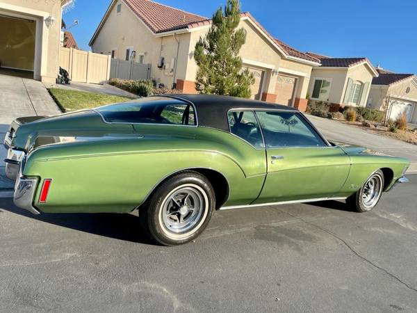 1972 Buick Riviera - cars & trucks - by owner - vehicle automotive... for sale in Apple Valley, CA – photo 3