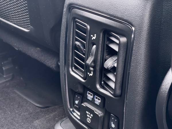 2018 Jeep Grand Cherokee Trailhawk Sport Utility 4D suv Black for sale in Terre Haute, IN – photo 20