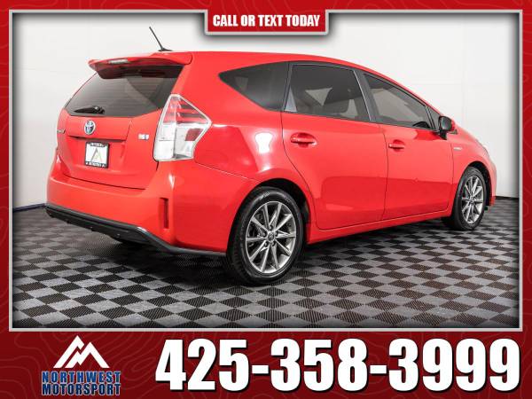 2016 Toyota Prius V FWD - - by dealer - vehicle for sale in Lynnwood, WA – photo 5