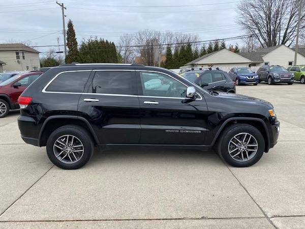 2017 Jeep Grand Cherokee Limited 4WD - cars & trucks - by dealer -... for sale in Taylor, MI – photo 4