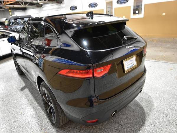 2017 Jaguar F-Pace 35t Premium AWD - cars & trucks - by dealer -... for sale in Chicago, WI – photo 7