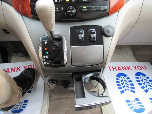 2008 Toyota Sienna - 3mo/3000 mile warranty!! - cars & trucks - by... for sale in York, NE – photo 8
