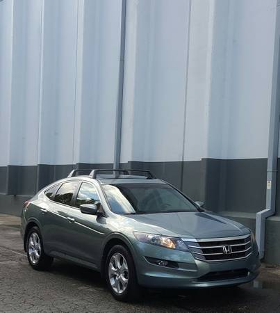 Opal Sage Green 2010 Honda Crosstour EX-L/AWD/98K/Records for sale in Raleigh, NC – photo 6