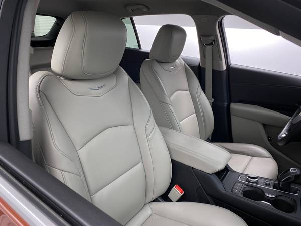 2019 Caddy Cadillac XT4 Premium Luxury Sport Utility 4D hatchback -... for sale in Detroit, MI – photo 18