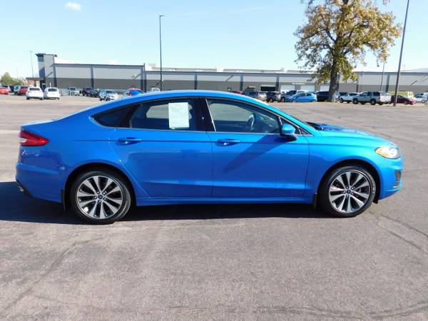 2019 Ford Fusion SE - cars & trucks - by dealer - vehicle automotive... for sale in Mankato, MN – photo 18
