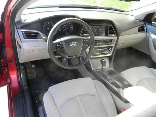 2016 HYUNDAI SONATA 2.4L SE - cars & trucks - by dealer - vehicle... for sale in MANASSAS, District Of Columbia – photo 10