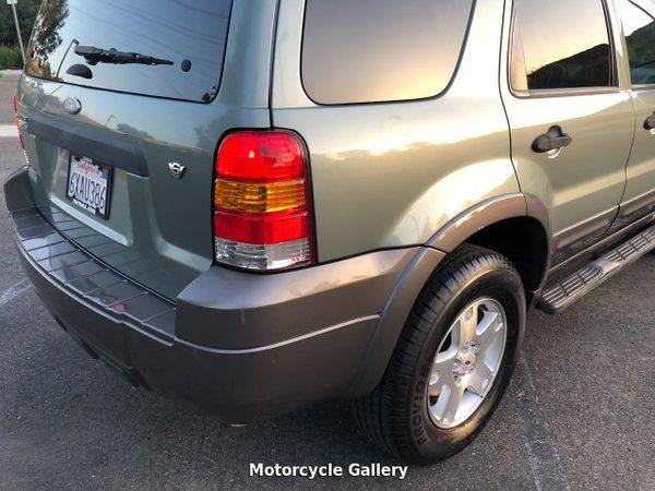 2006 Ford Escape XLT 4WD 4-Speed Automatic - Excellent Condition! for sale in Oceanside, CA – photo 13