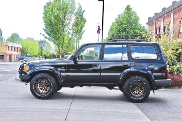 1997 Toyota Land Cruiser 4WD/Collectors Edition - Rare Find for sale in Lynden, OR – photo 2