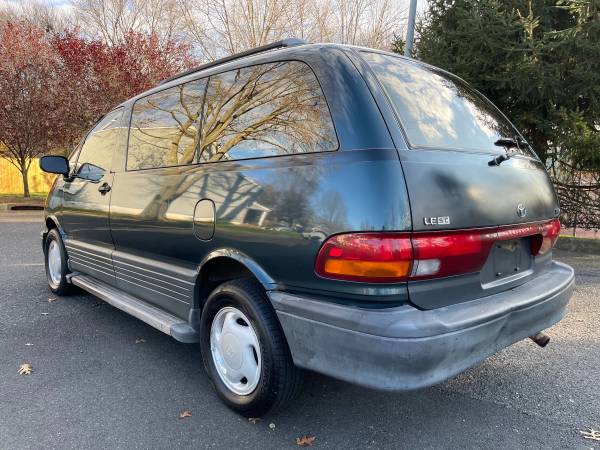 1995 Toyota Previa LE - cars & trucks - by owner - vehicle... for sale in Matawan, NJ – photo 4