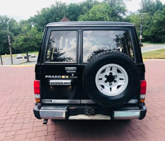 1992 Toyota Landcruiser Prado 2.4L turbo diesel EX WIDE. This car was for sale in Annandale, District Of Columbia – photo 6