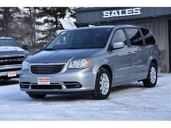 2014 Chrysler Town and Country Touring 4dr Mini Van - mini-van for sale in Fair Haven, NY – photo 2