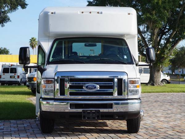 2018 Ford E-Series Cutaway Shuttle Bus Wheelchair - cars & for sale in Bradenton, FL – photo 12