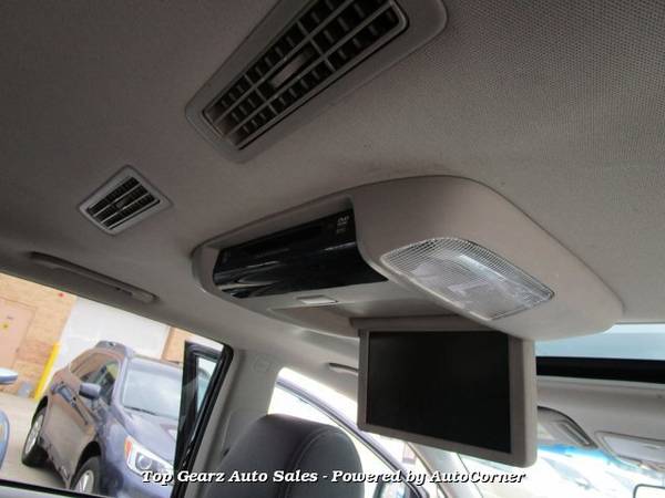 2009 Subaru Tribeca Limited 7-Passenger - - by dealer for sale in Detroit, MI – photo 23