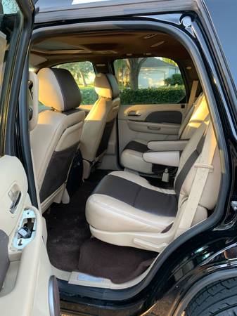 2013 Cadillac Escalade - cars & trucks - by owner - vehicle... for sale in Vero Beach, FL – photo 4