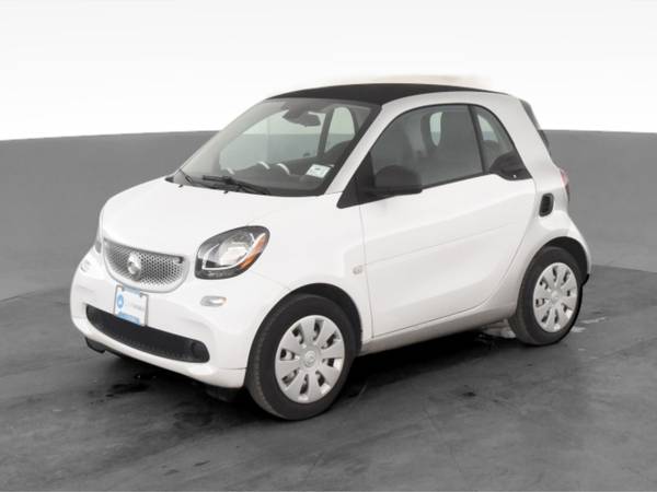 2017 smart fortwo Pure Hatchback Coupe 2D coupe White - FINANCE... for sale in Springfield, MA – photo 3