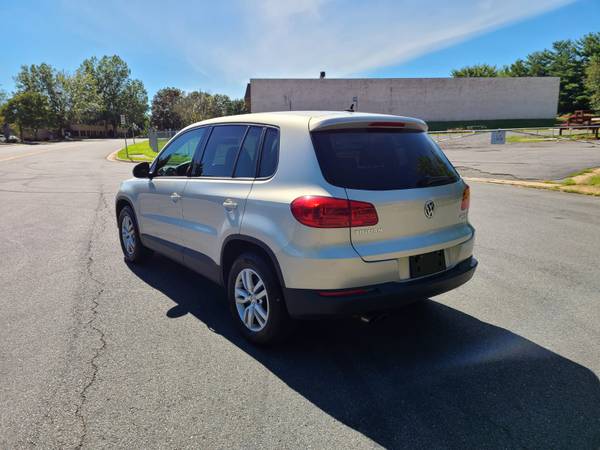 2012 Volkswagen Tiguan 4motion - cars & trucks - by owner - vehicle... for sale in Gainesville, District Of Columbia – photo 6