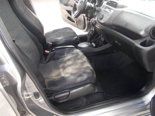 2009 Honda Fit Sport 4D Hatchback - - by dealer for sale in Weatherford, TX – photo 21