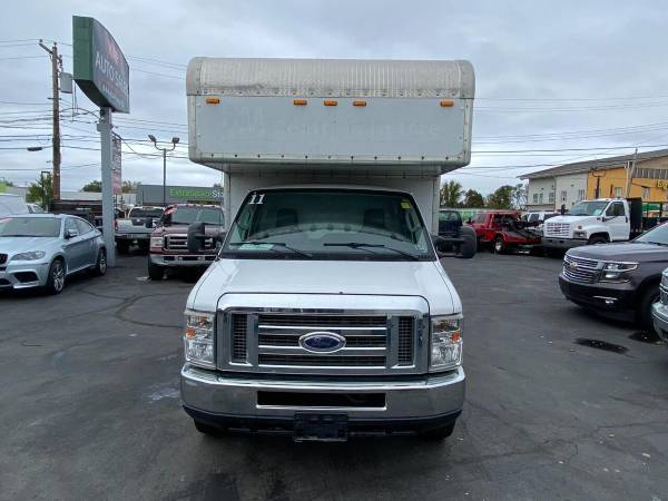 2011 Ford E-Series Chassis E 350 SD 2dr Commercial/Cutaway/Chassis... for sale in Morrisville, PA – photo 2