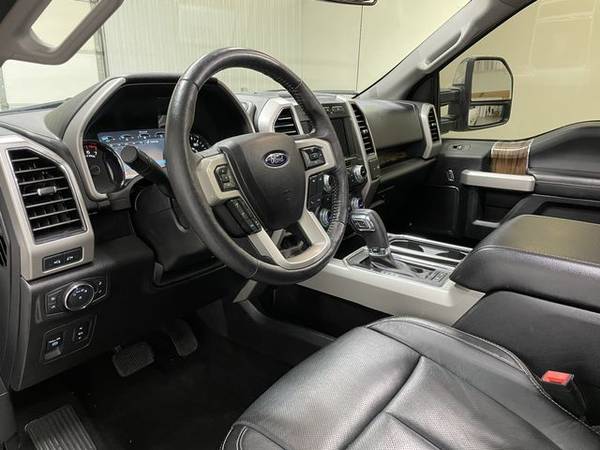 2018 Ford F150 SuperCrew Cab - Small Town & Family Owned! Excellent for sale in Wahoo, NE – photo 8