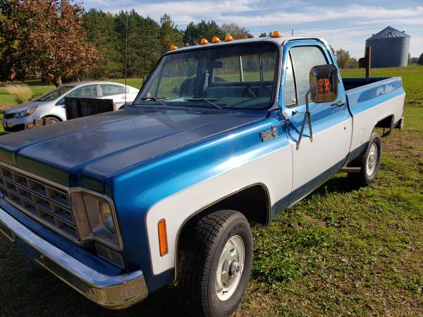 1977 Chevrolet K-10 4x4 custom deluxe for sale in Eau Claire, WI – photo 2