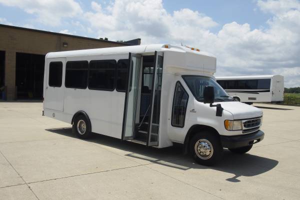 21 Passenger Bus for Sale! - cars & trucks - by owner - vehicle... for sale in Des Plaines, IL – photo 4
