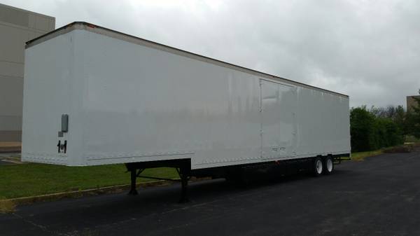 Peterbilt 335 Chassis and Moving Vans - cars & trucks - by dealer -... for sale in Earth City, NY – photo 21