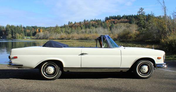 Lot 136 - 1966 Mercedes 250 SE Cabriolet Lucky Collector Car Auction for sale in Hudson, FL – photo 4