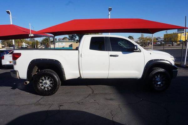 2011 Toyota Tundra 4WD, PREMIUM WHEELS, TOWING PKG, CLEAN CAR FAX SE... for sale in Las Vegas, NV – photo 5