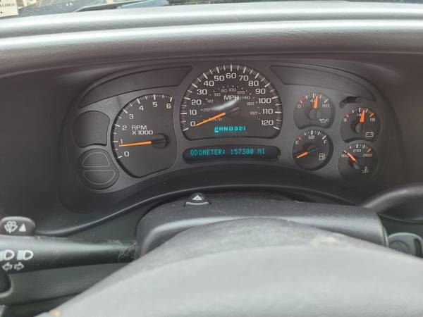2004 Chevy Silverado 2500 HD 4X4 TODAY - - by dealer for sale in Belmont, MA – photo 7